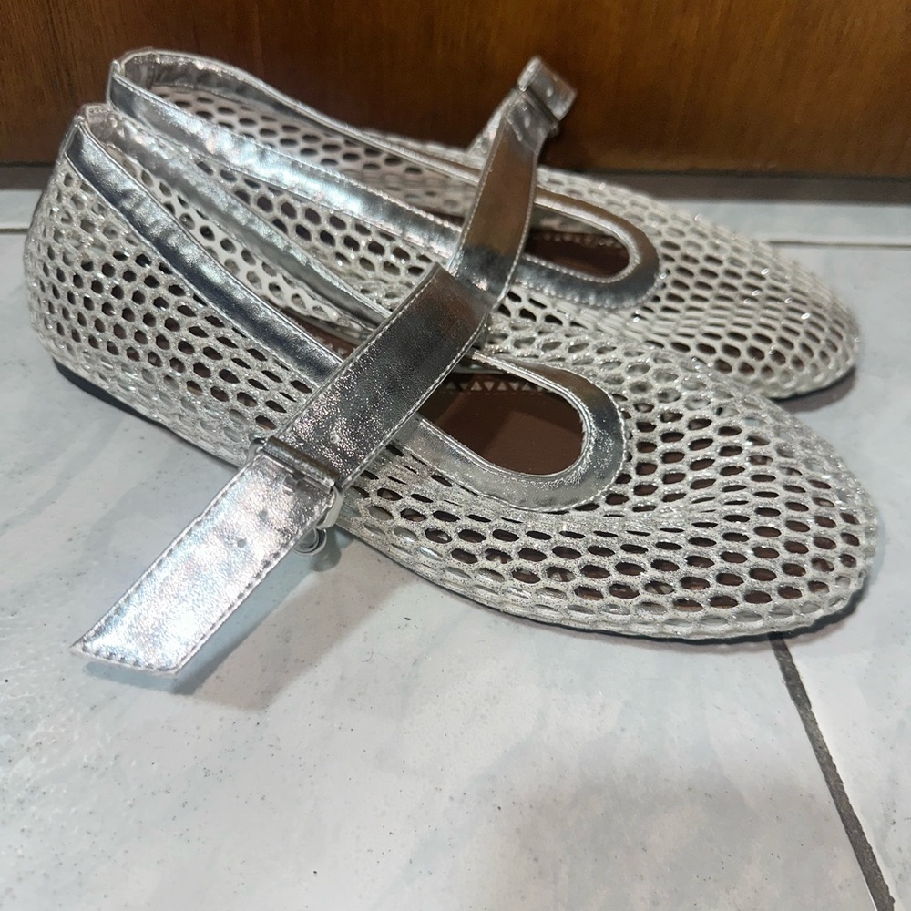 Stylish Silver Mesh Mary Jane’s